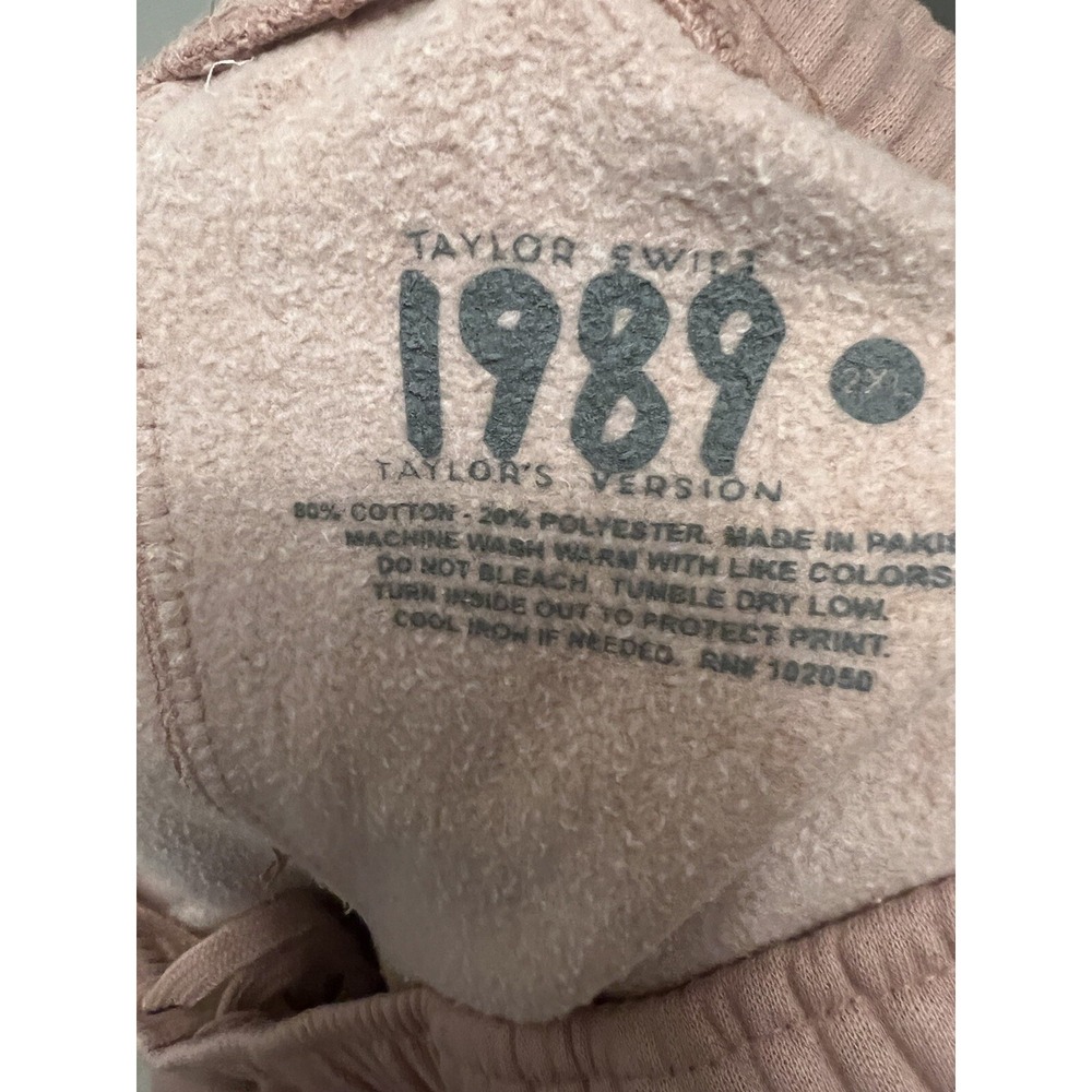 Taylor Swift 1989 Sweatpants Women's Size 2XL Taylor's Version Pink Joggers - Picture 3 of 4